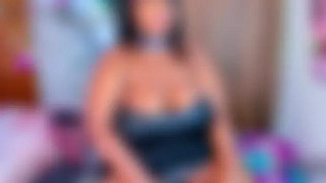 Chat soba uživo modela anai_valentinex