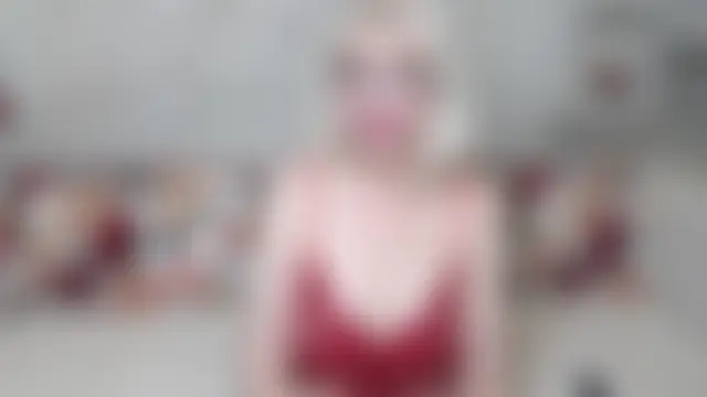 SquirtingMom's Webcam Show