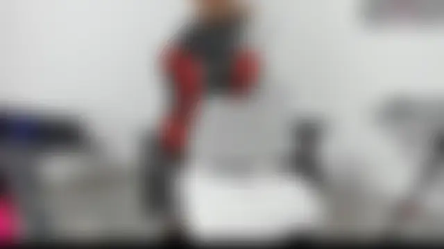 TROYWESLY-: διαδικτυακό σόου στην κάμερα