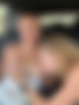 Seks show uživo modela SweetAlegra_ na kameri