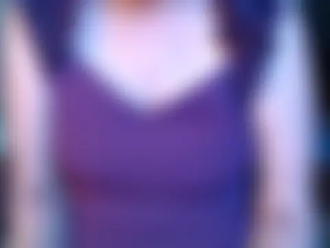 Kiarax1 Adlı Modelin Canlı Sohbet Odası