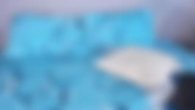 PauleteW10 Live chatroom