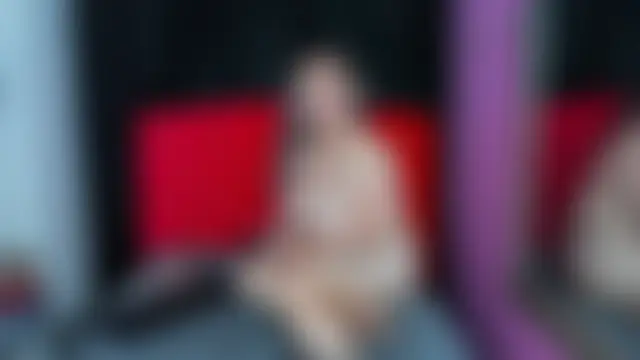 Онлайн чат ScarletBigTitties