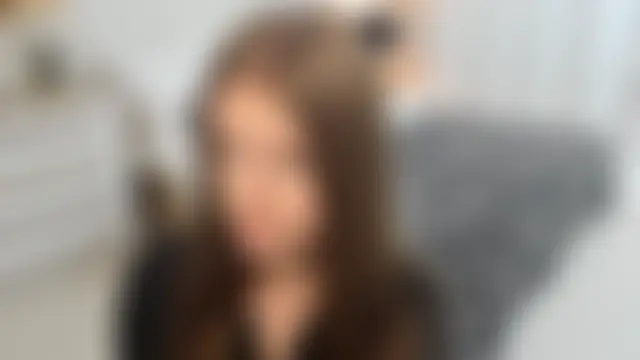 دردشة Erica_Kiss الجنسية المباشرة