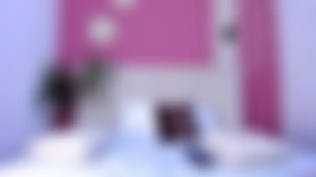 GabyRouge Adlı Modelin Canlı Sohbet Odası