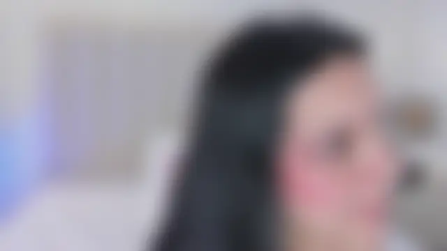 غرفة دردشة ViolettaRousee_ المباشرة