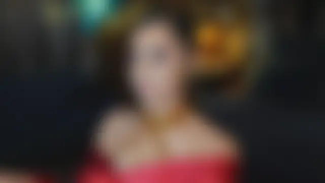 Pokazy przed seks kamerką na żywo – VanessaDoyle