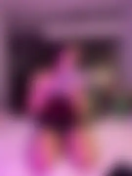 Show modela Tianapaezrr na web-kameri