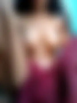 Shiya_janu Adlı Modelin Canlı Sohbet Odası