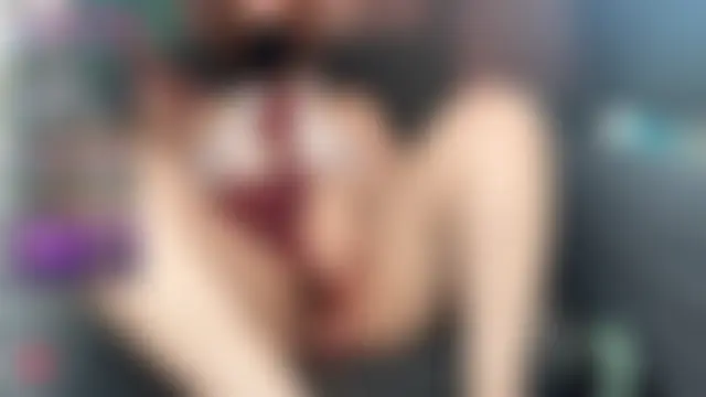 عرض كام Pearlydoll الجنسي المباشر