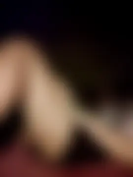 -Tara-a's Live XXX Chat