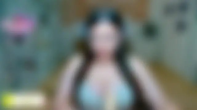 Seks show uživo modela AnettaMilder na kameri