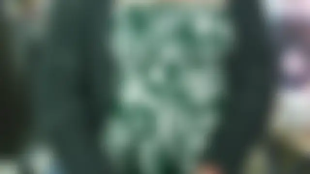 curly_greeneyed লাইভ চ্যাট রুম