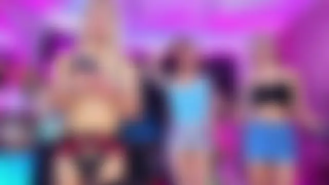 Show de Queens_Wonders_Blonders na webcam