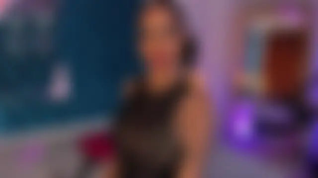 צ'אט XXX בשידור חי של ZoeSantanna_