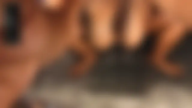 IssaNoirr Show in webcam