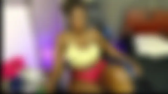 Chat XXX en directo de MONIQUE-LAMOUR