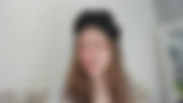 הופעת סקס קאם בשידור חי של MalvinaTrafford