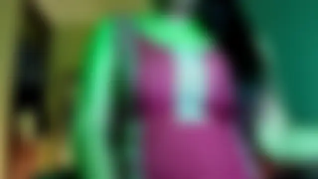 הופעת וובקאם של YourDesi_Laila_