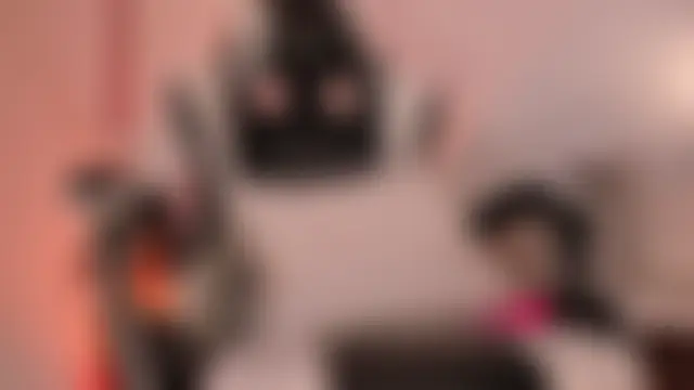 ChloeMoreti's Live XXX Chat