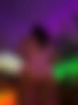 thebrattygoddess Show in webcam