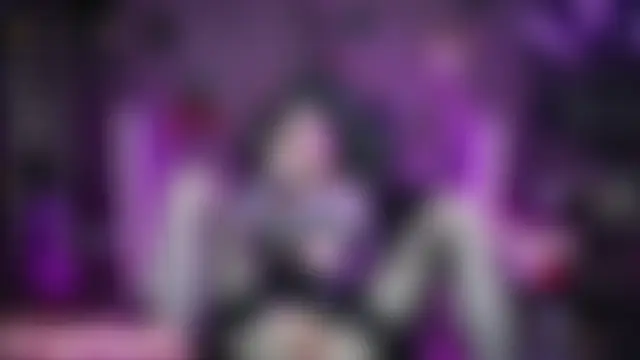 חדר צ'אט בשידור חי של amywhitenessxx