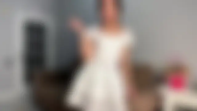 הופעת סקס קאם בשידור חי של mistybunnyy