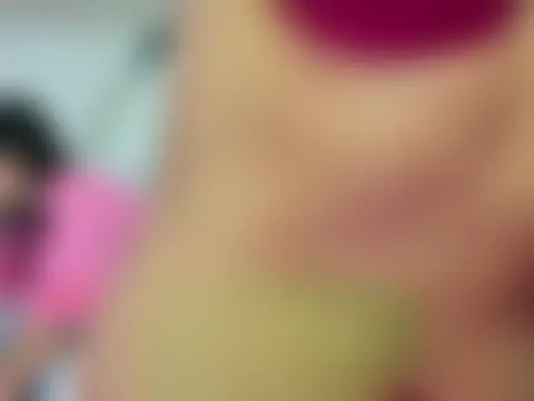 הופעת וובקאם של MiaPaytonnn