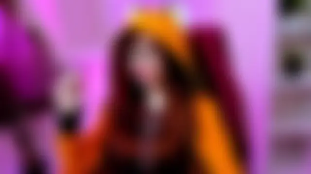 CarolGiggly's Live XXX Chat