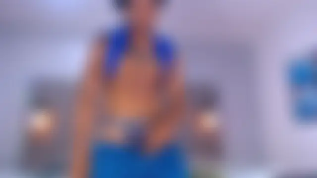 Dilan_Hall: διαδικτυακό σόου στην κάμερα
