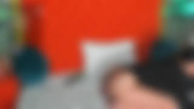 VallerieJones' Live Webcam Chat