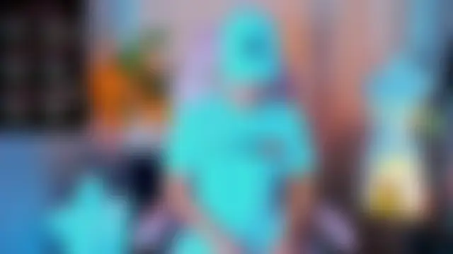 sexy_hairy1's Webcam Show