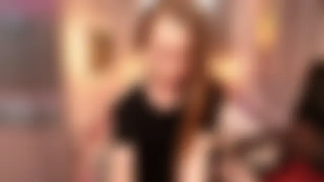 NicoleMiless' Live Webcam Chat