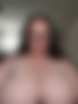 AMYRA_HOTのライブXXXチャット