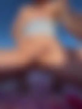 ChiaraLewis' Webcam Show