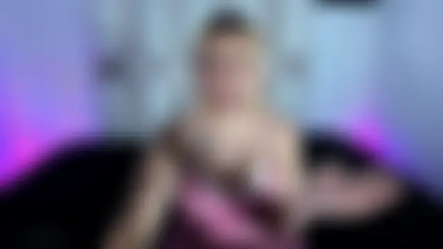 Amanda_klaire Adlı Modelin Canlı XXX Sohbeti