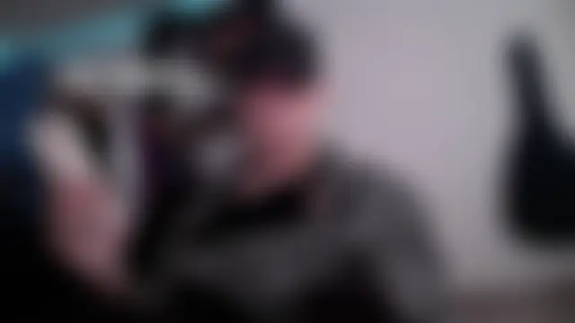 ETHAN_MOORE's Live XXX Chat