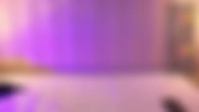 JulieDeep чат на живо