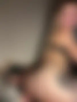 חדר צ'אט בשידור חי של Katherinabby33