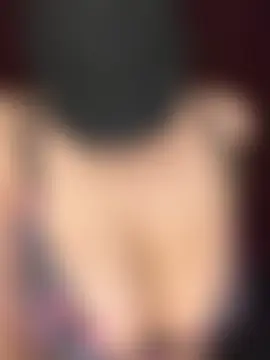 RooVaaN-Xx's Live XXX Chat