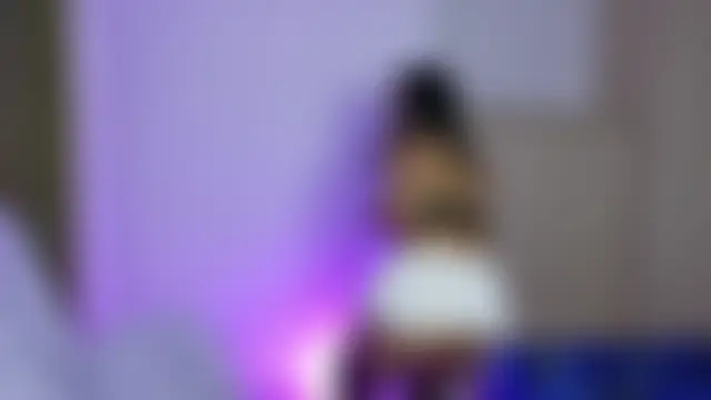 manuela99x Adlı Modelin Canlı Sohbet Odası