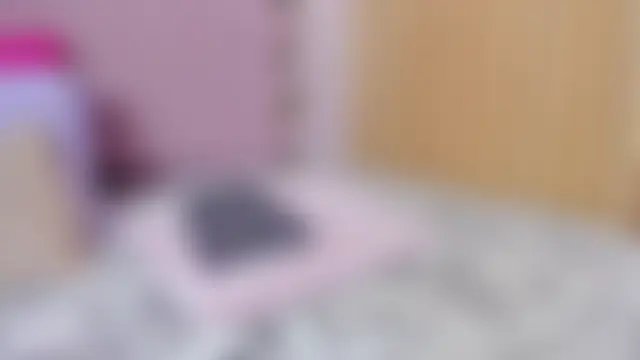 lovely__kiss__ Adlı Modelin Canlı Sohbet Odası