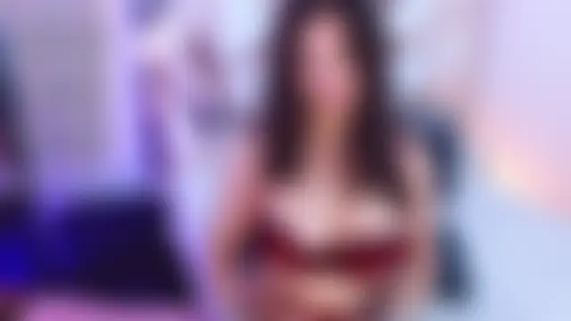 חדר צ'אט בשידור חי של hannia_baileys