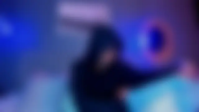 חדר צ'אט בשידור חי של Violettaa_Stone