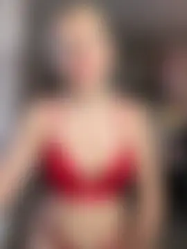 Kittie_Valentine's Live Chat Room