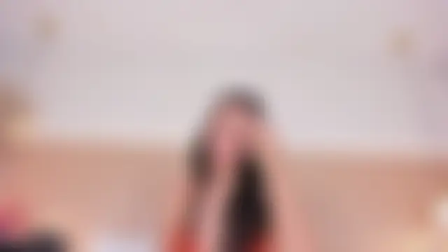 NahimiThompson Adlı Modelin Canlı Sohbet Odası