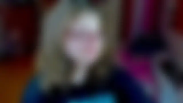 Sashy_Way's Live Chat Room