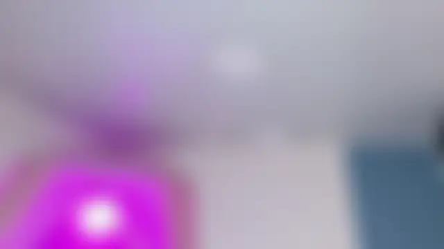 LolaGray__'s Live Chat Room