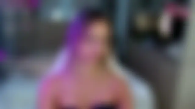 Stacy_Tyler Adlı Modelin Canlı Sohbet Odası