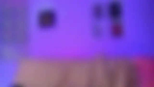 Živá chatovací místnost elizabethboltXXX